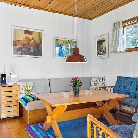 1015-stege-forsythiavej-9 *