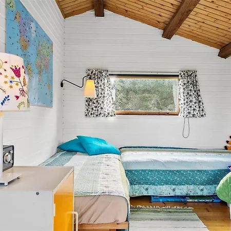 1015-stege-forsythiavej-9 * 스테지